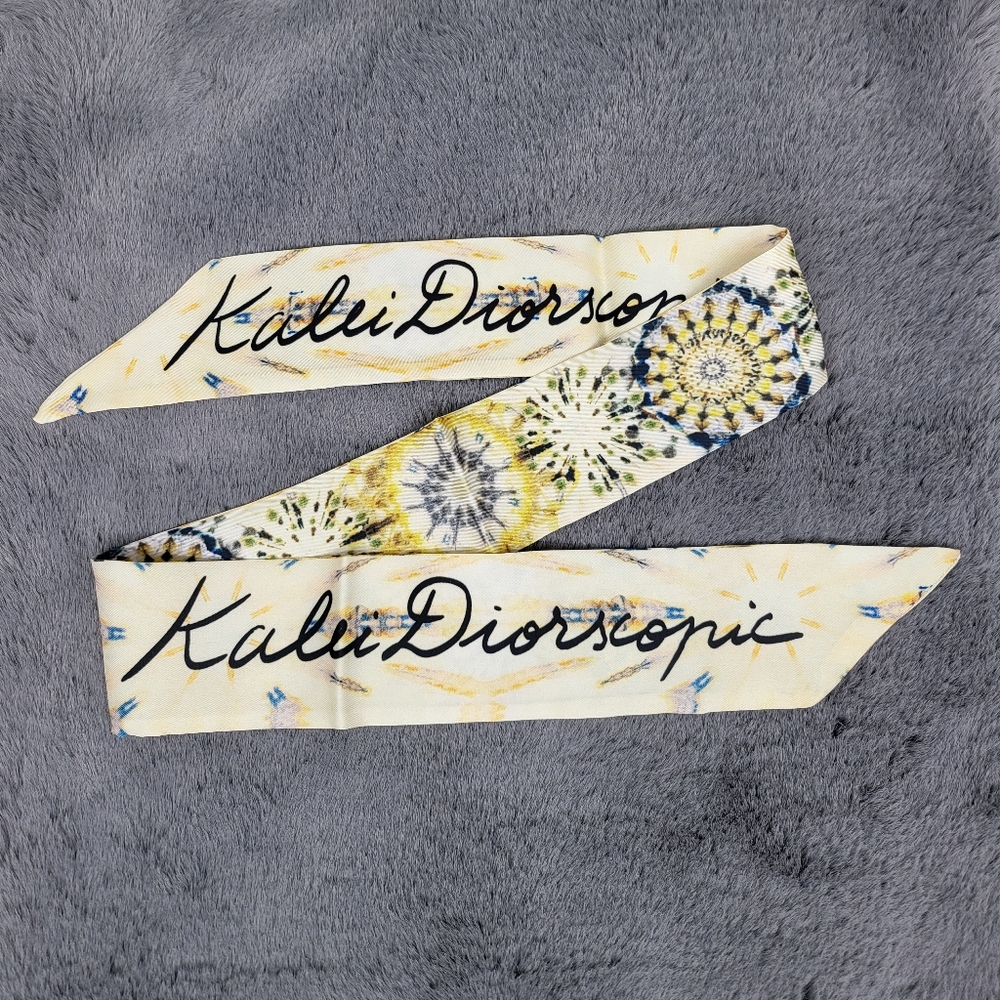 New Kaleidoscope Silk Skinny Scarf Twilly - Picture 4 of 5